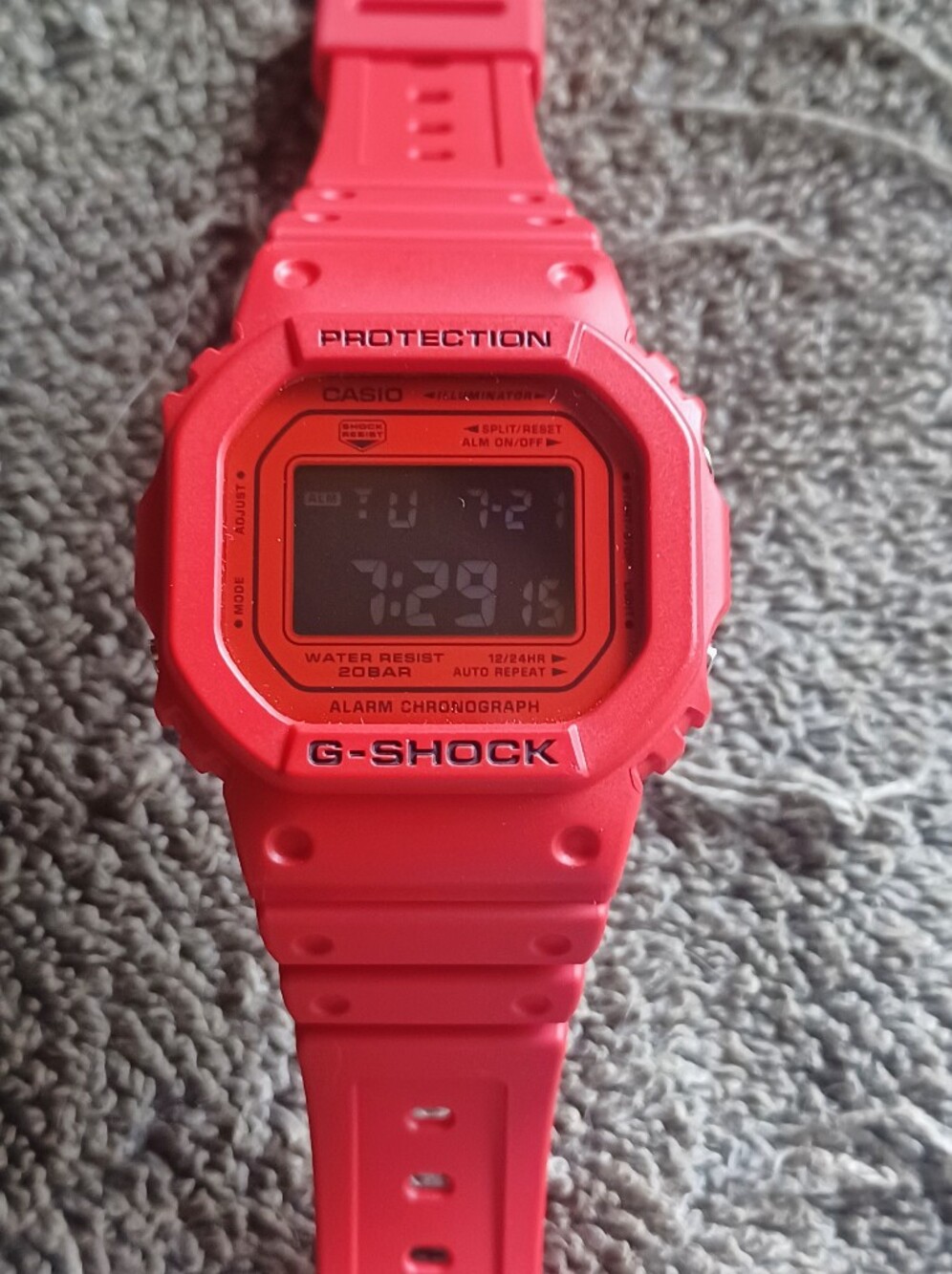 CASIO G-SHOCK DW5600 CLASSIC ( UNISEX )